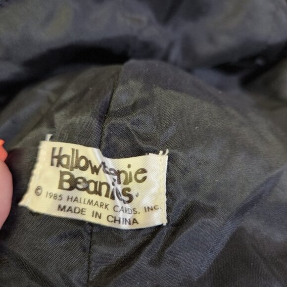 Vintage 1985 Hallmark Cards Halloweenie Beanies Black Cat Hat Halloween - Picture 5 of 6
